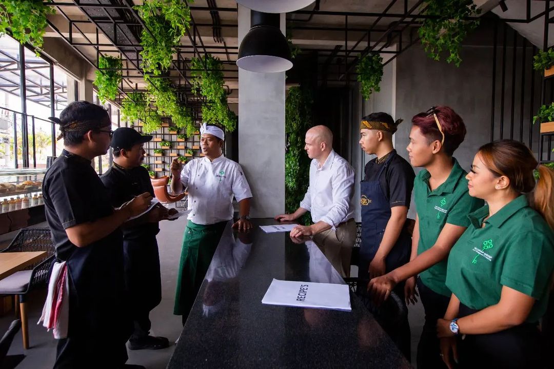 312189590_1091420378227220_8190097212169176321_n